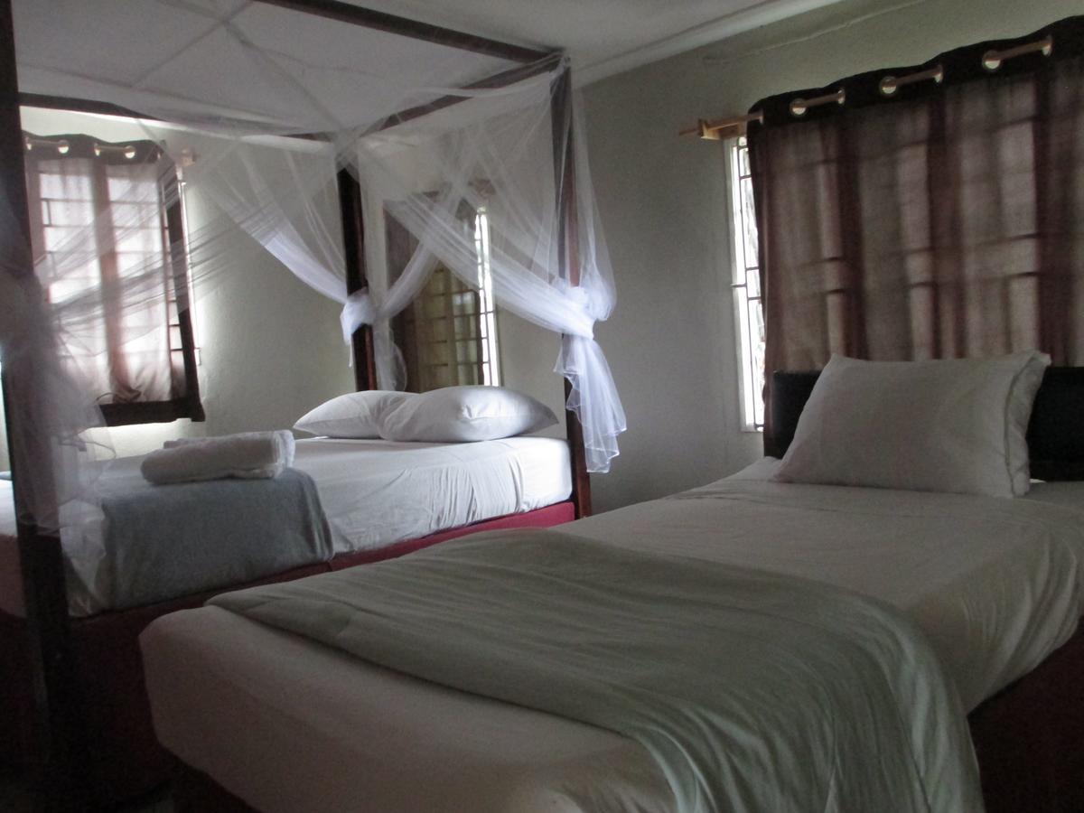 Kingsworth Bed And Breakfast キングストン エクステリア 写真
